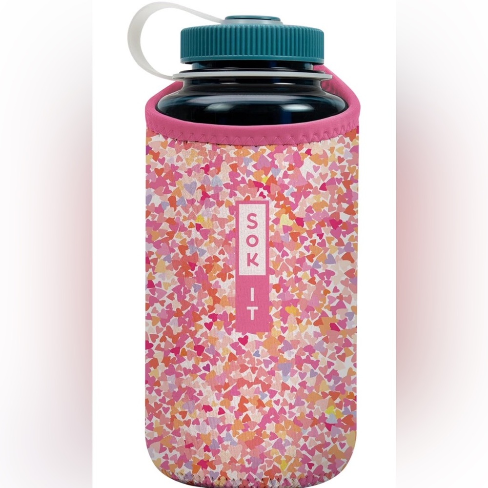 NEW Sok-It‎ Floral Hearts Bottle Sleeve • Insulated Drink Cover